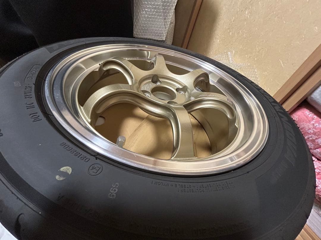 タイヤ・ホイール YOKOHAMA ADVAN Racing RG-D2/NEOVA AD09