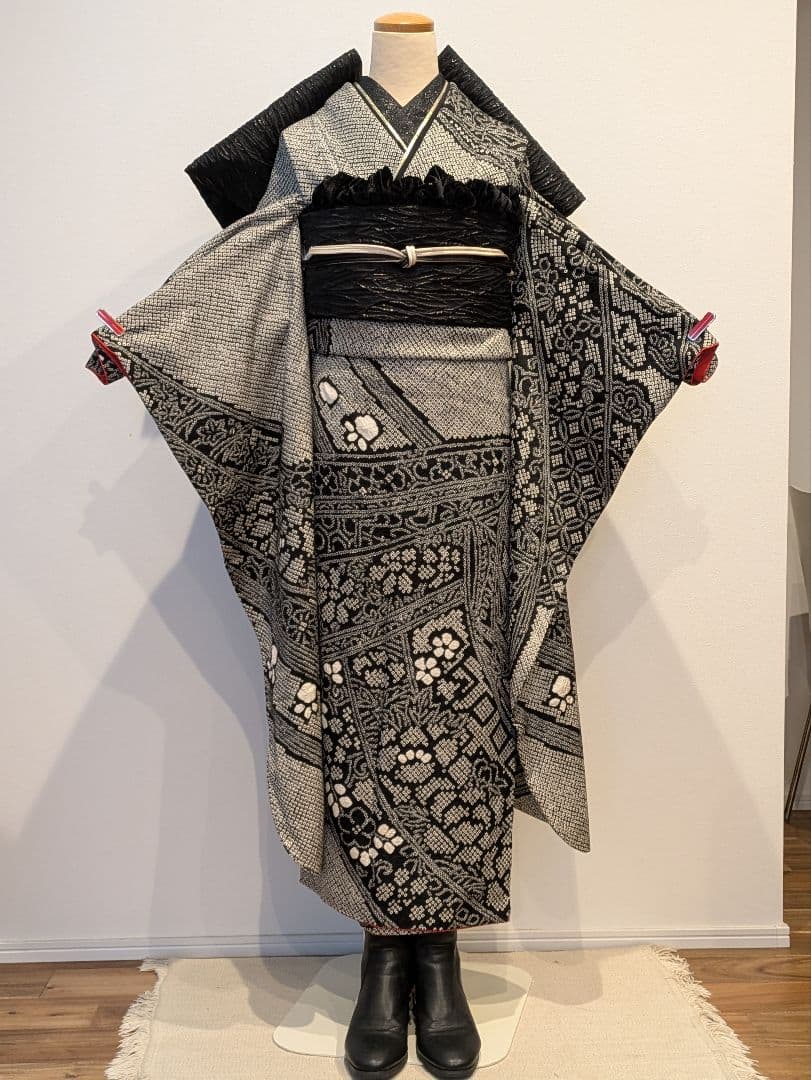 のん様 総絞り 振袖フルセット 身丈162裄67.5 黒 成人式 逸品