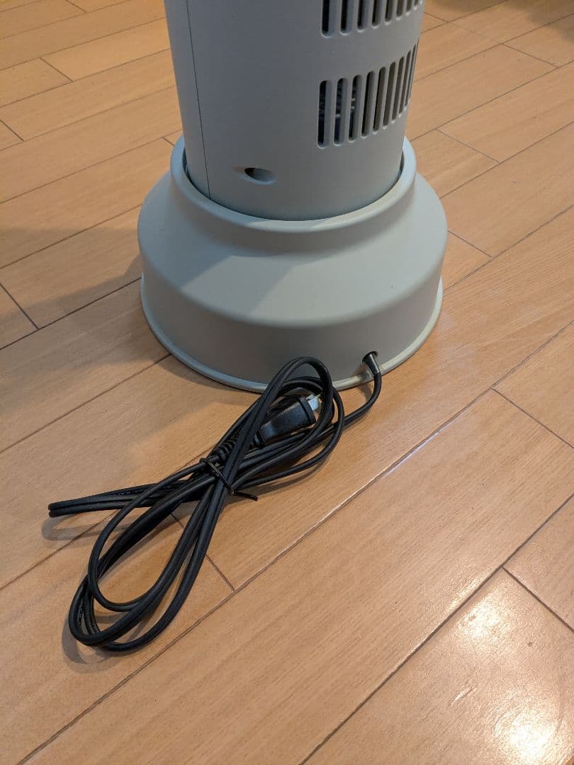 BRUNO タワー型カーボンヒータースリム