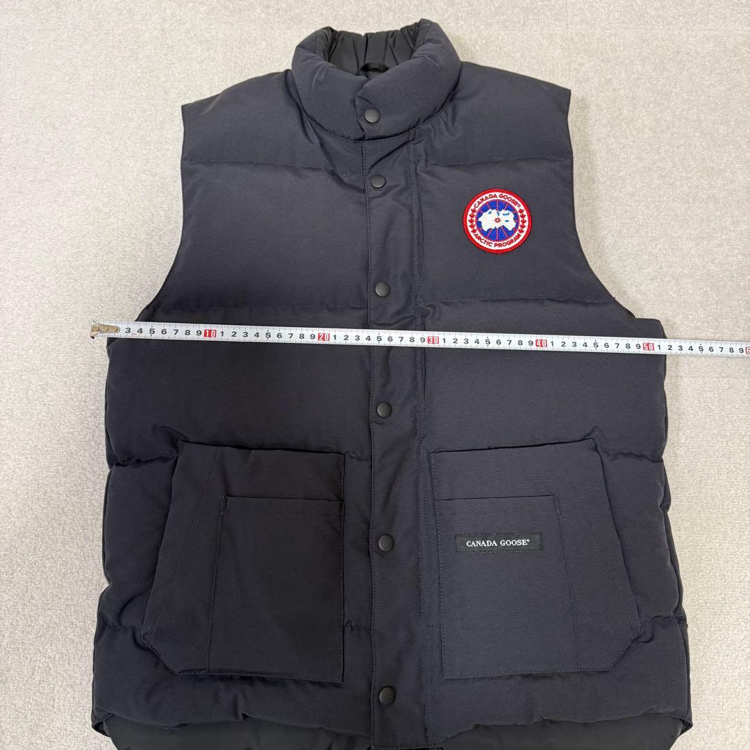 【美品】  カナダグース ダウンベスト ネイビー