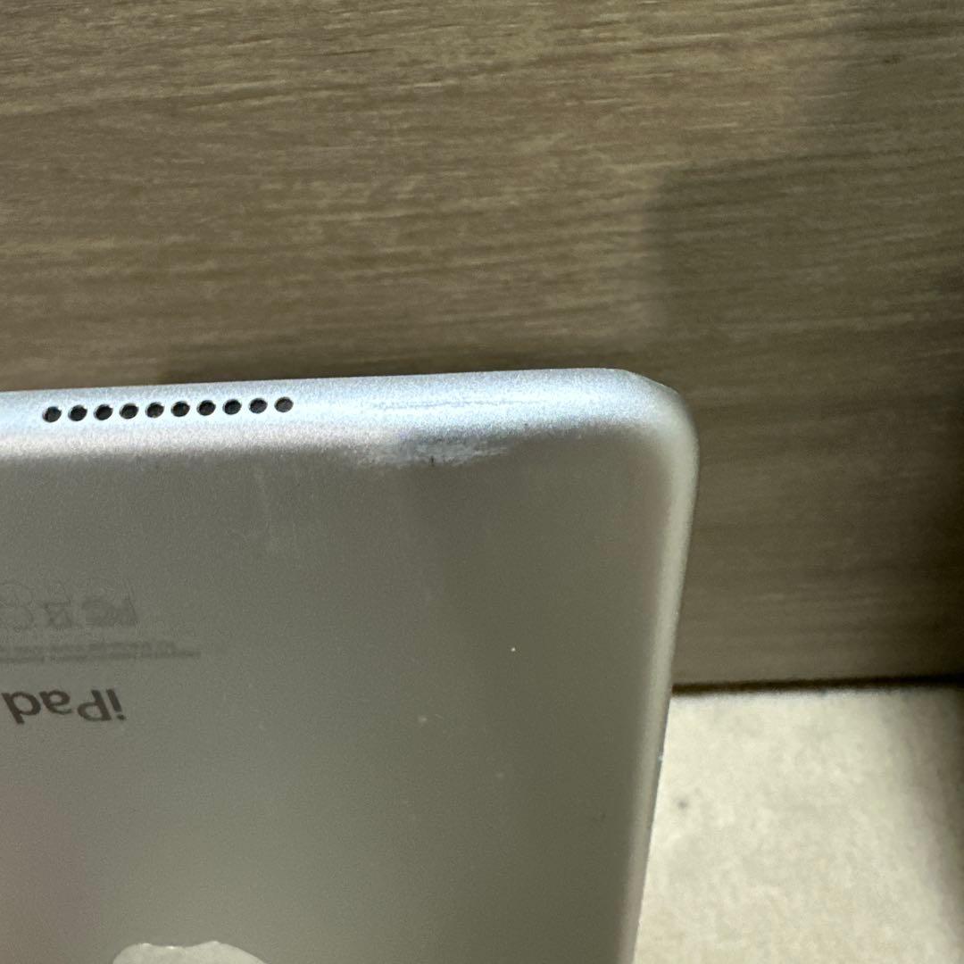 iPad本体 iPad mini 4 WiFi+Cellular 128GB