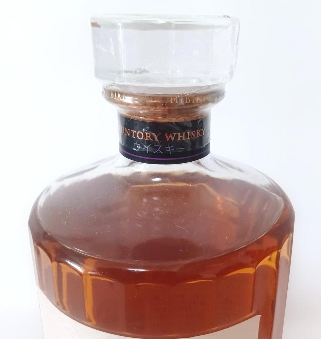 t*m様 【未開封品サントリー ウイスキー 山崎と響 2本セット 内容量700m