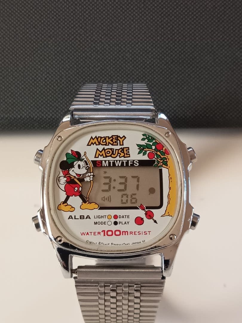 ALBA　デジタル腕時計　ミッキーマウス