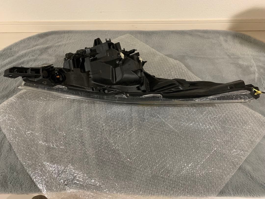 トヨタ 50系プリウス 前期 純正 LED 左 L 助手席側 ヘッドライト