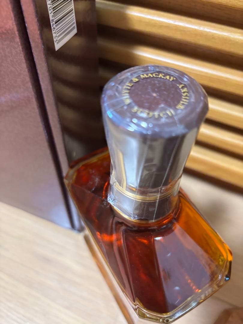 ホワイトマッカイ、カナンディアクラブ15年古酒2本セット
