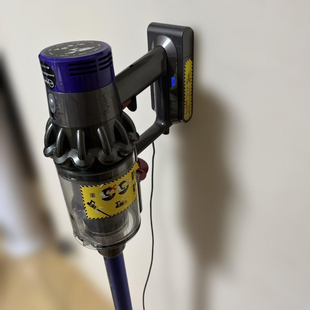 応価格相談　Dyson V10 充電器 隙間ノズル ブラシヘッド