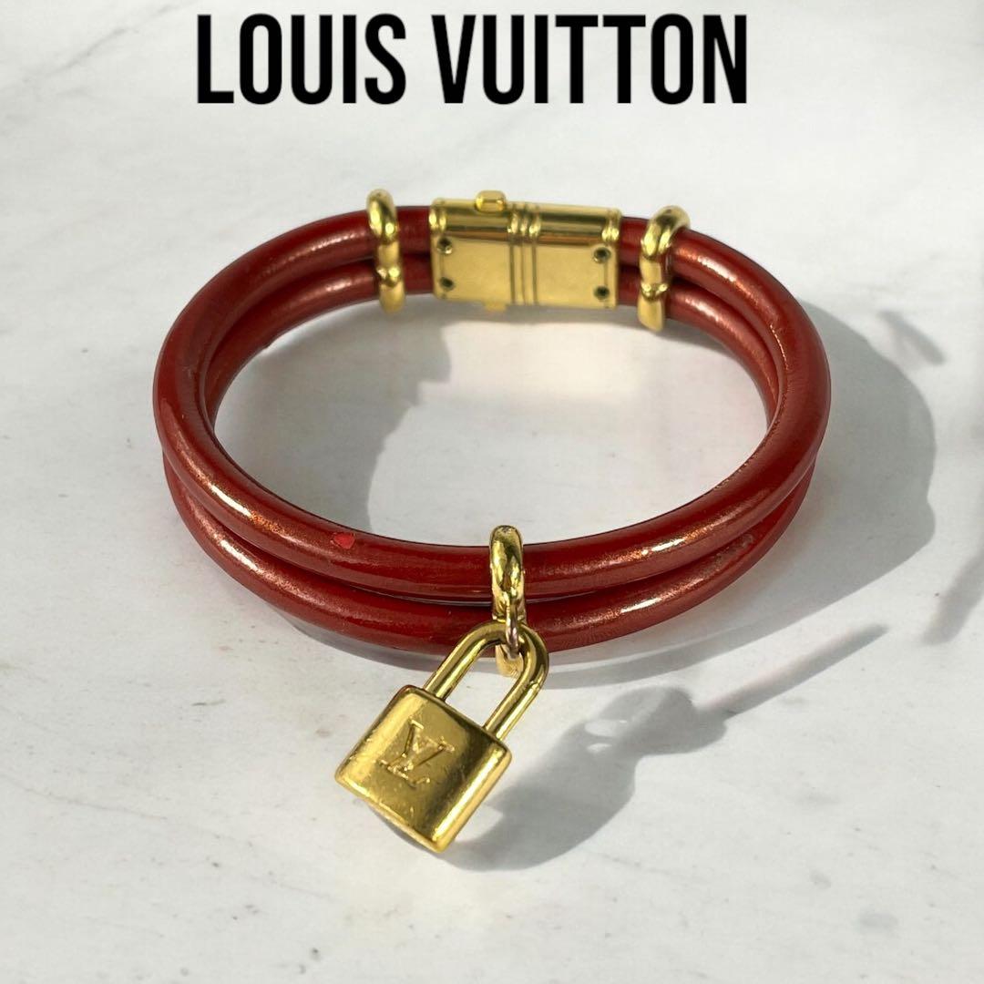 LOUIS VUITTON 赤 パテントレザー バングル キープイットカデナ