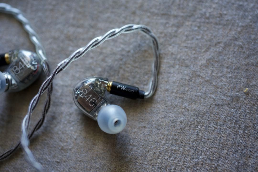 SHURE SE846 gen2 シルバー　ケーブル付き