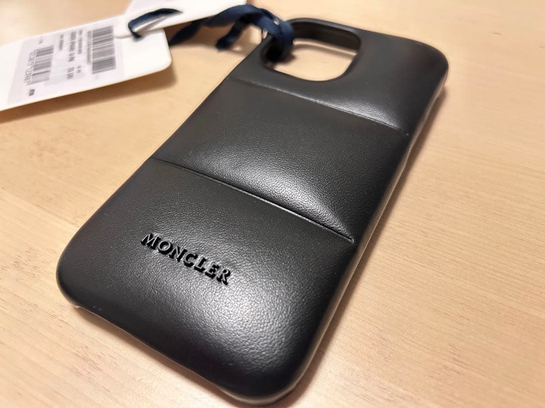 【新品未使用】モンクレール スマホケース iPhone13 Pro MAX