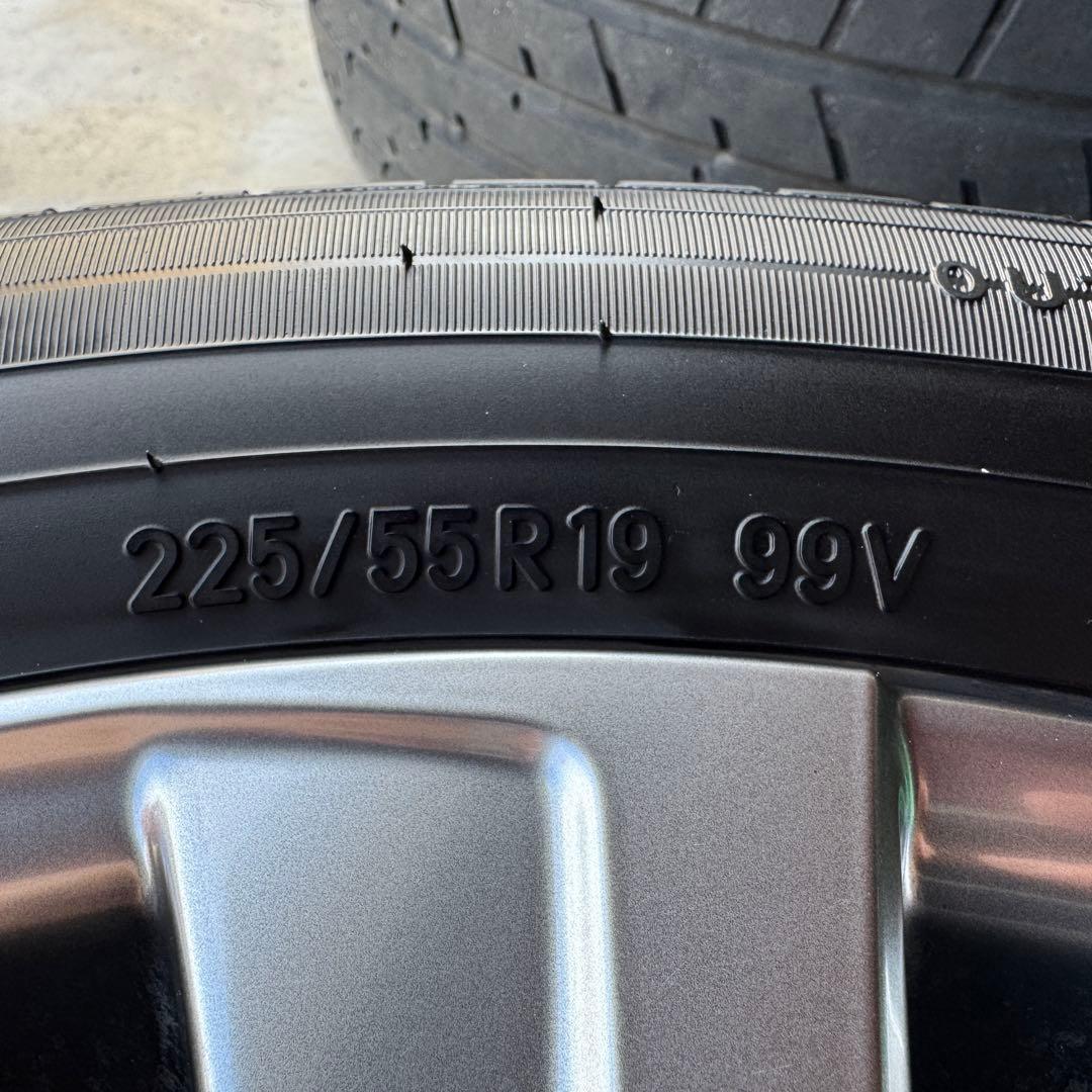 TOYOTA HARRIER Zグレード 純正19インチ タイヤホイールセット