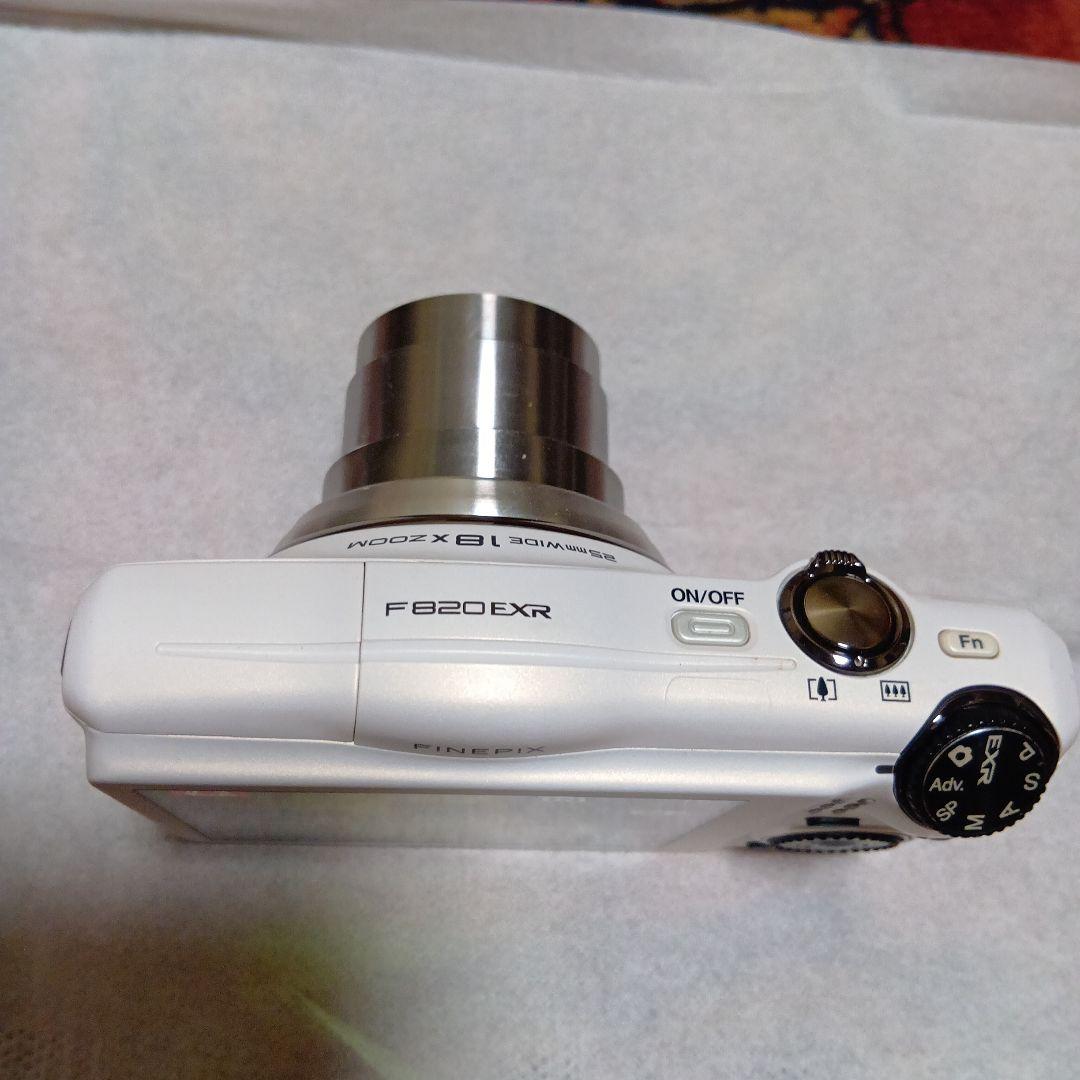 FinePix F820EXRジャンク