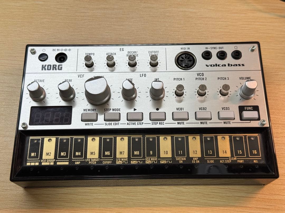 KORG Volca Bass アナログベースマシン コルグ