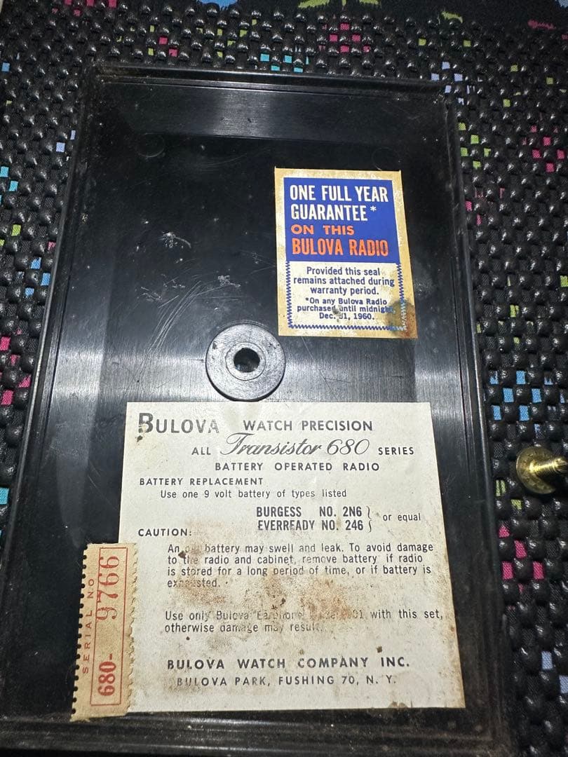 ラジオ・コンポ Bulova Valiant Transistor Radio