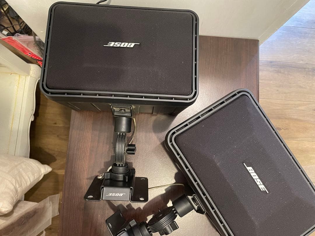 Bose スピーカー　ボーズ　吊り下げ