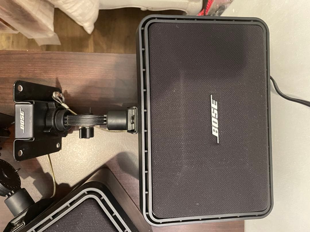 Bose スピーカー　ボーズ　吊り下げ