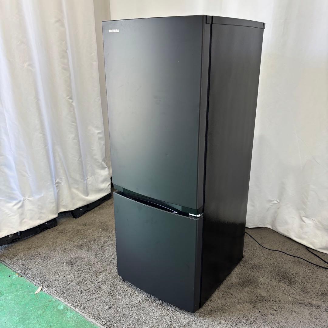 ★595　冷蔵庫　未使用　展示品　東芝　安い　黒　一人暮らし　綺麗　設置無料‼️