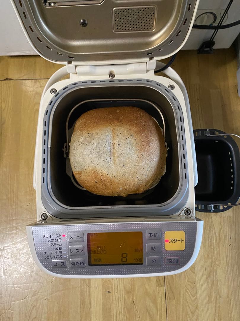 パナソニックホームベーカリーSD-BMS101 10年製