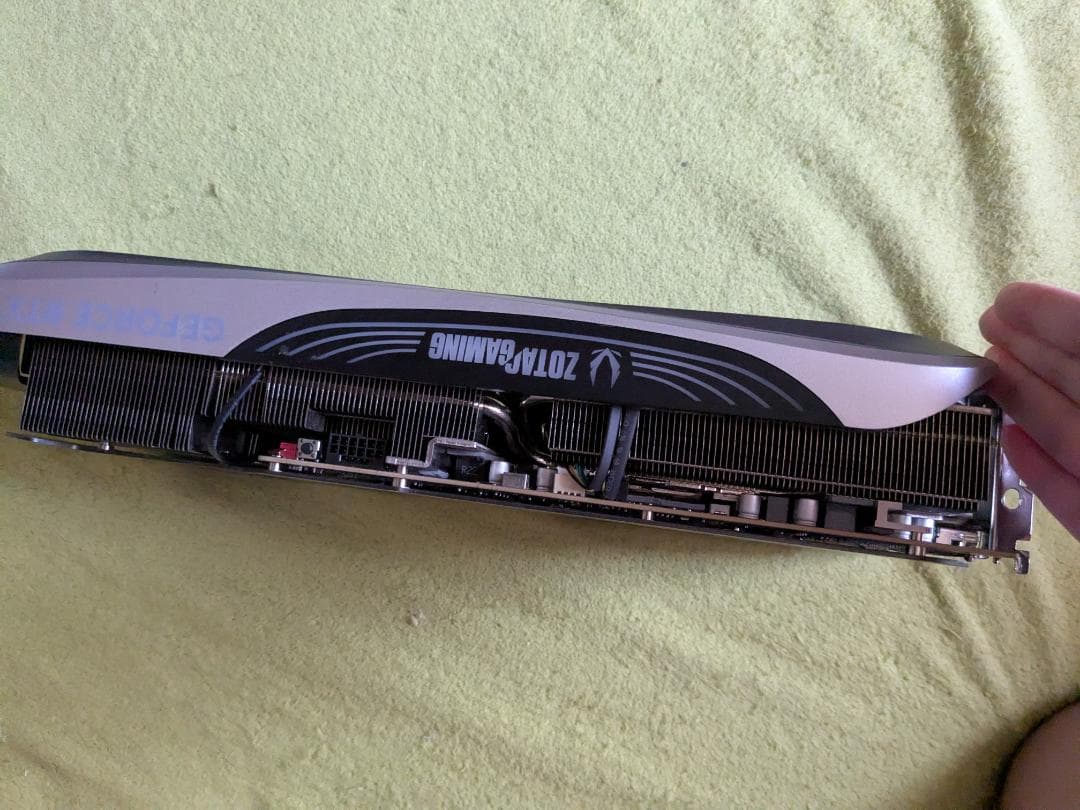 ZOTAC RTX4090 trinityジャンク品（動作はします）くんちゃみ様