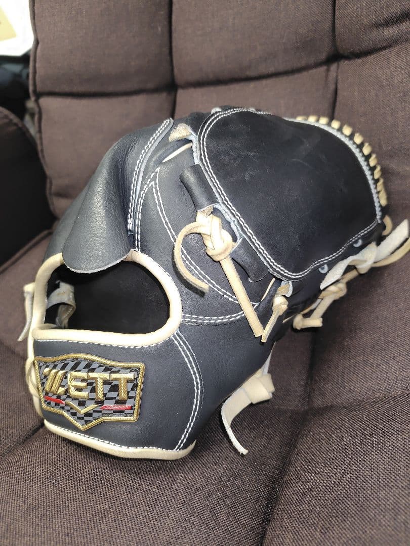 ZETT PROSTATUS 軟式投手用　オーダーグラブ