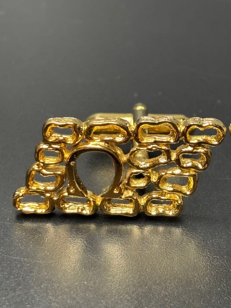 【希少品】オメガ OMEGA Ω 立体ロゴカフス カフリンクス ゴールド ボタン