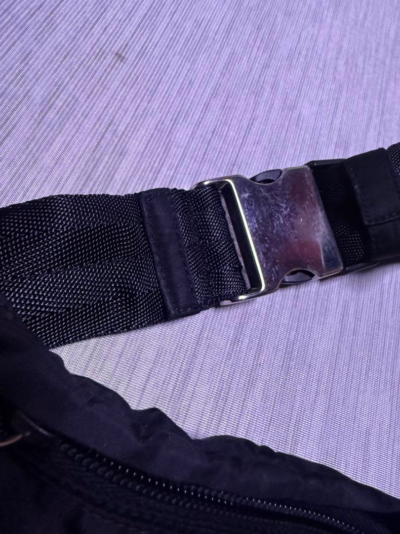 最終価格！PRADA ブラック ナイロン ウエストバッグ