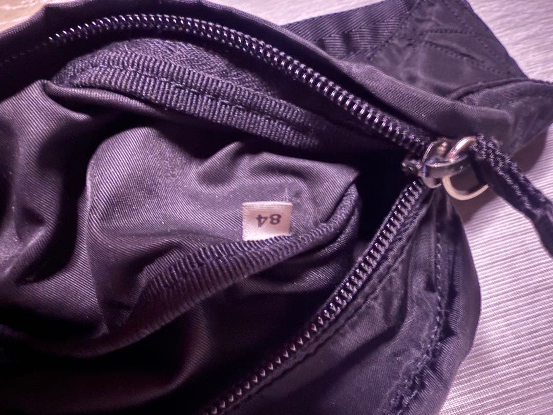 最終価格！PRADA ブラック ナイロン ウエストバッグ