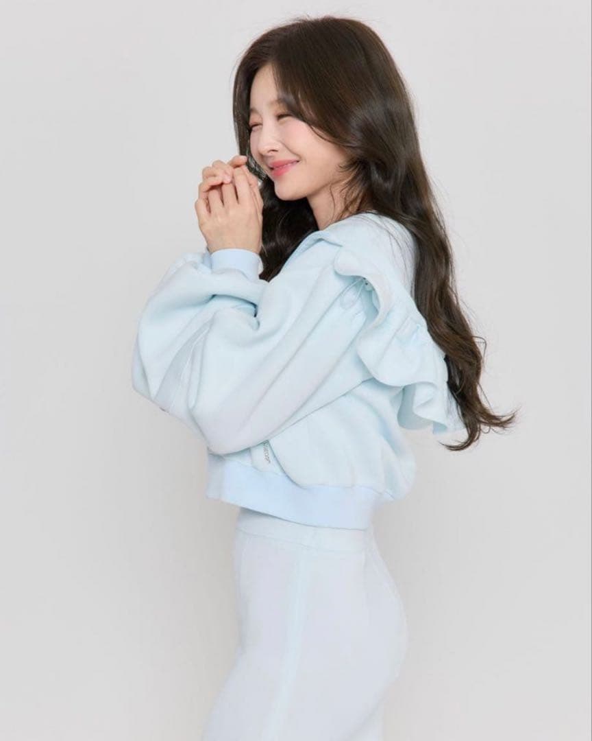 JILTU baby frill hoodie baby blue ジルチュ