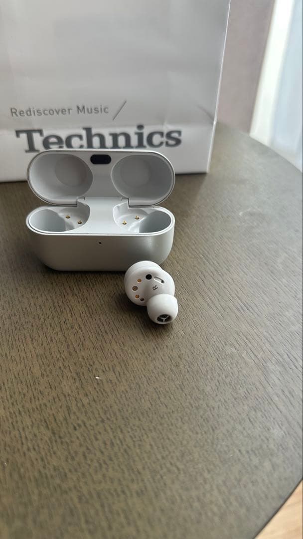 イヤホン Technics EAH-AZ100