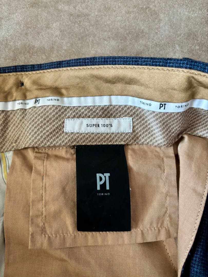 【美品】ピーティートリノ ウールスラックス48 ネイビーブルー