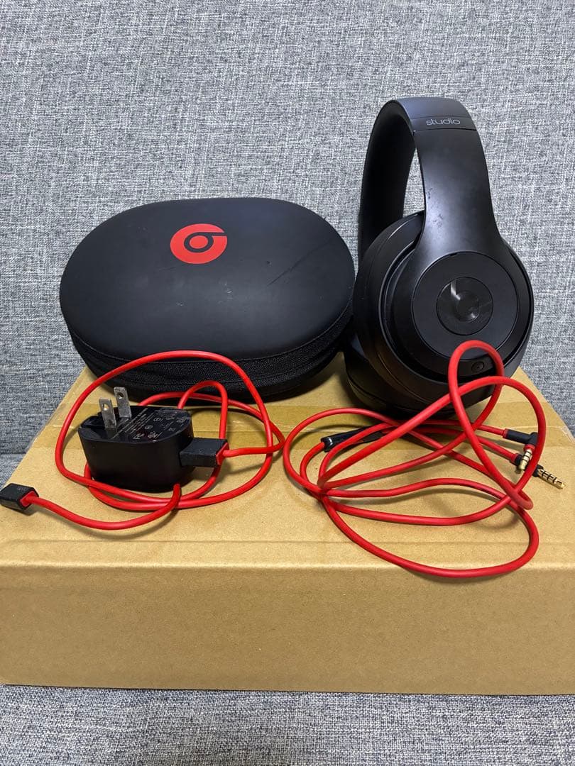 Beats Studio Wireless ブラック　(ケース付き)