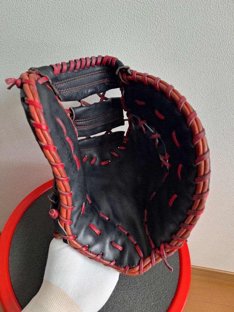 ZETT 軟式グローブ 黒/赤　ファーストミット　中古