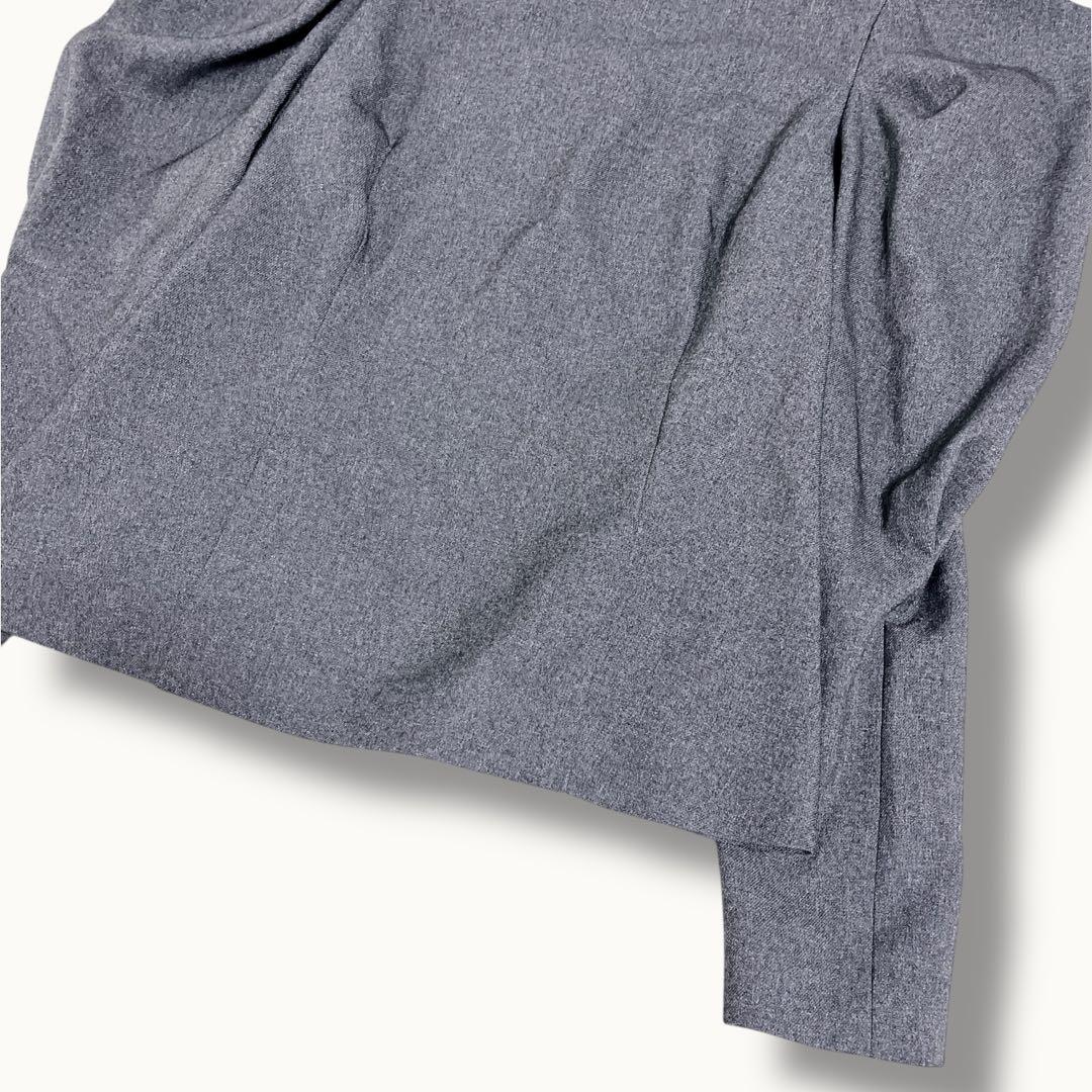 【専用】とんがりトップス　グレー　パフスリーブ　長袖 サイズ2