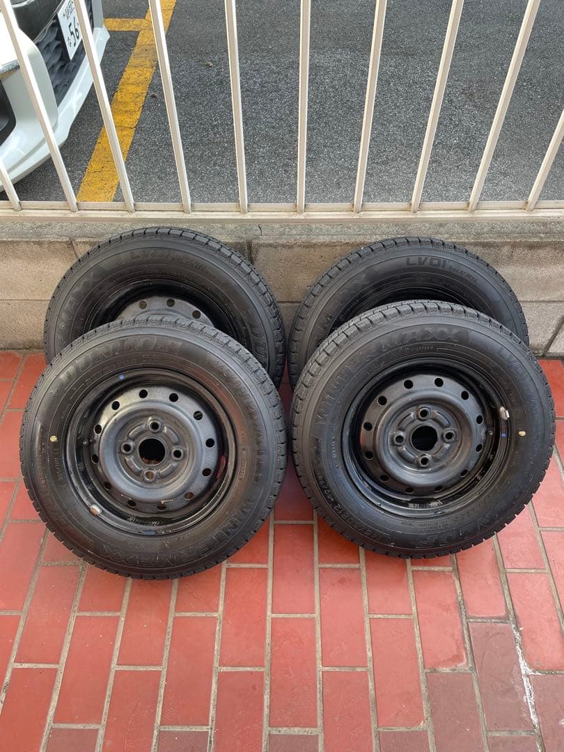 ダンロップ　ウィンターマックスforVAN 145/80R12