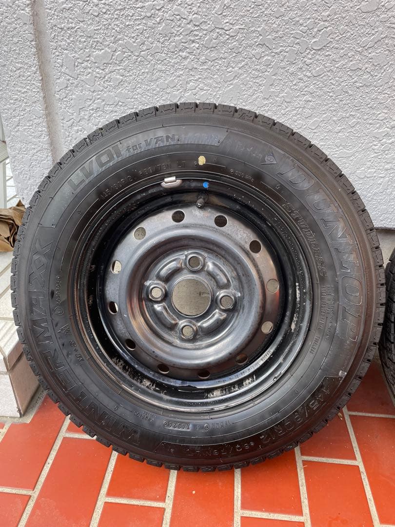 ダンロップ　ウィンターマックスforVAN 145/80R12