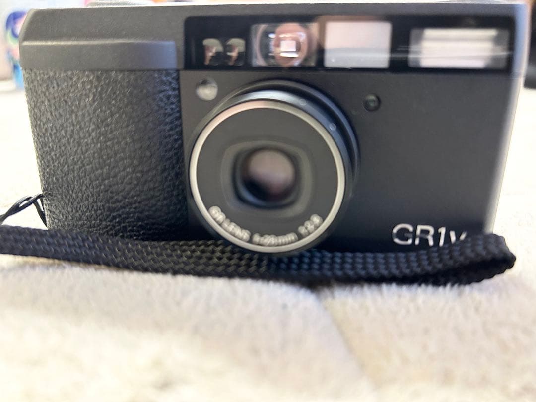 楽一番公式アカウント31　RICOH GR1v リコー　 液晶表示難あり
