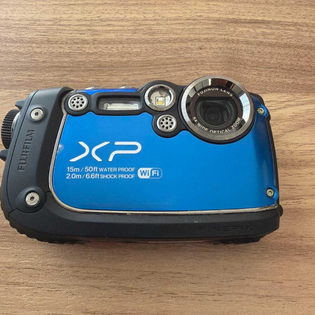 FUJIFILM FinePix XP200 中古品 デジタルカメラ