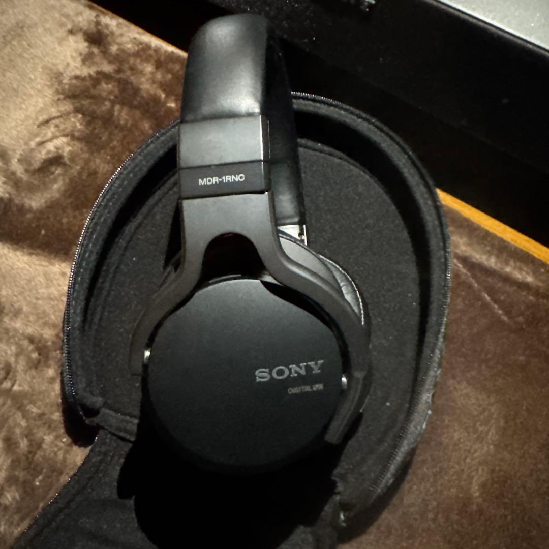 ヘッドホン MDR-1RNC