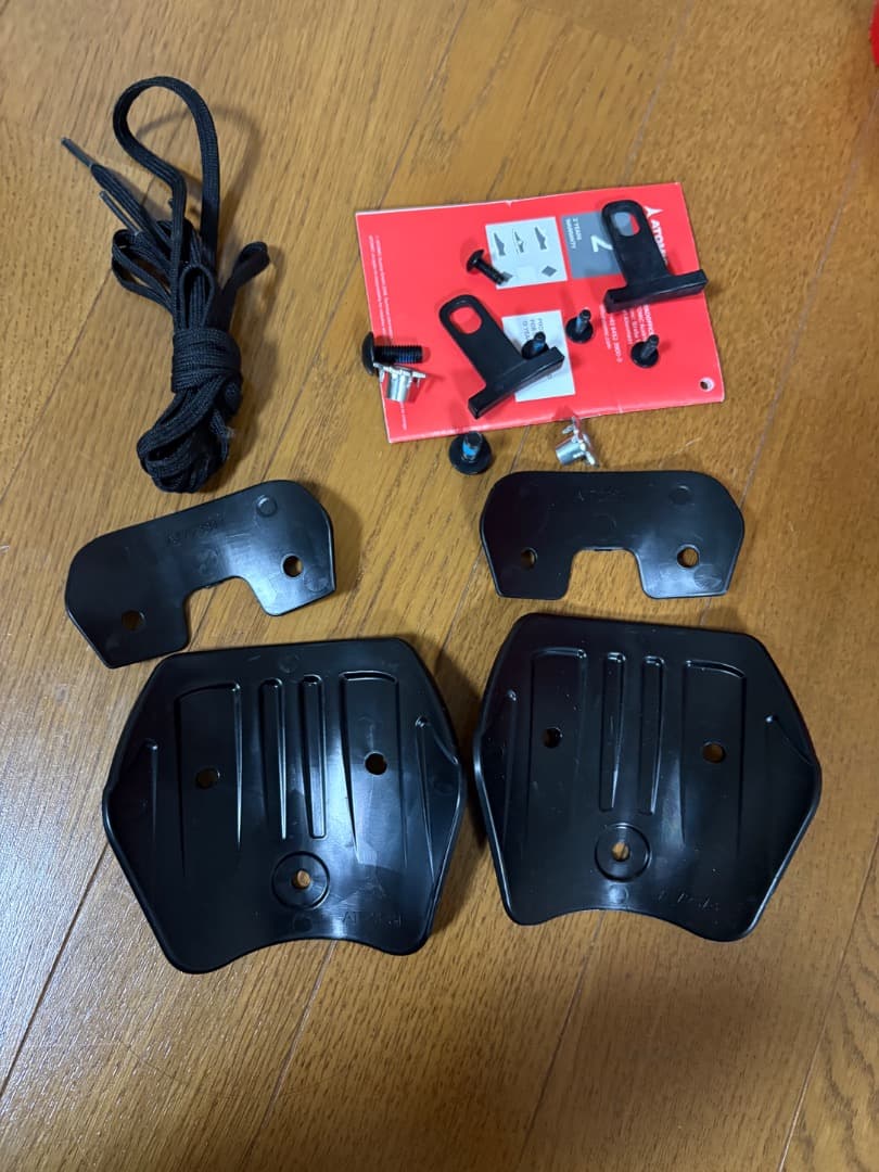 ATOMIC REDSTER WORLD CUP 110 スキーブーツ