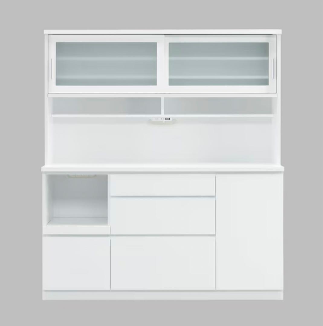 鏡面仕様のキッチンボード引戸タイプ(幅159.5㎝)ニトリ