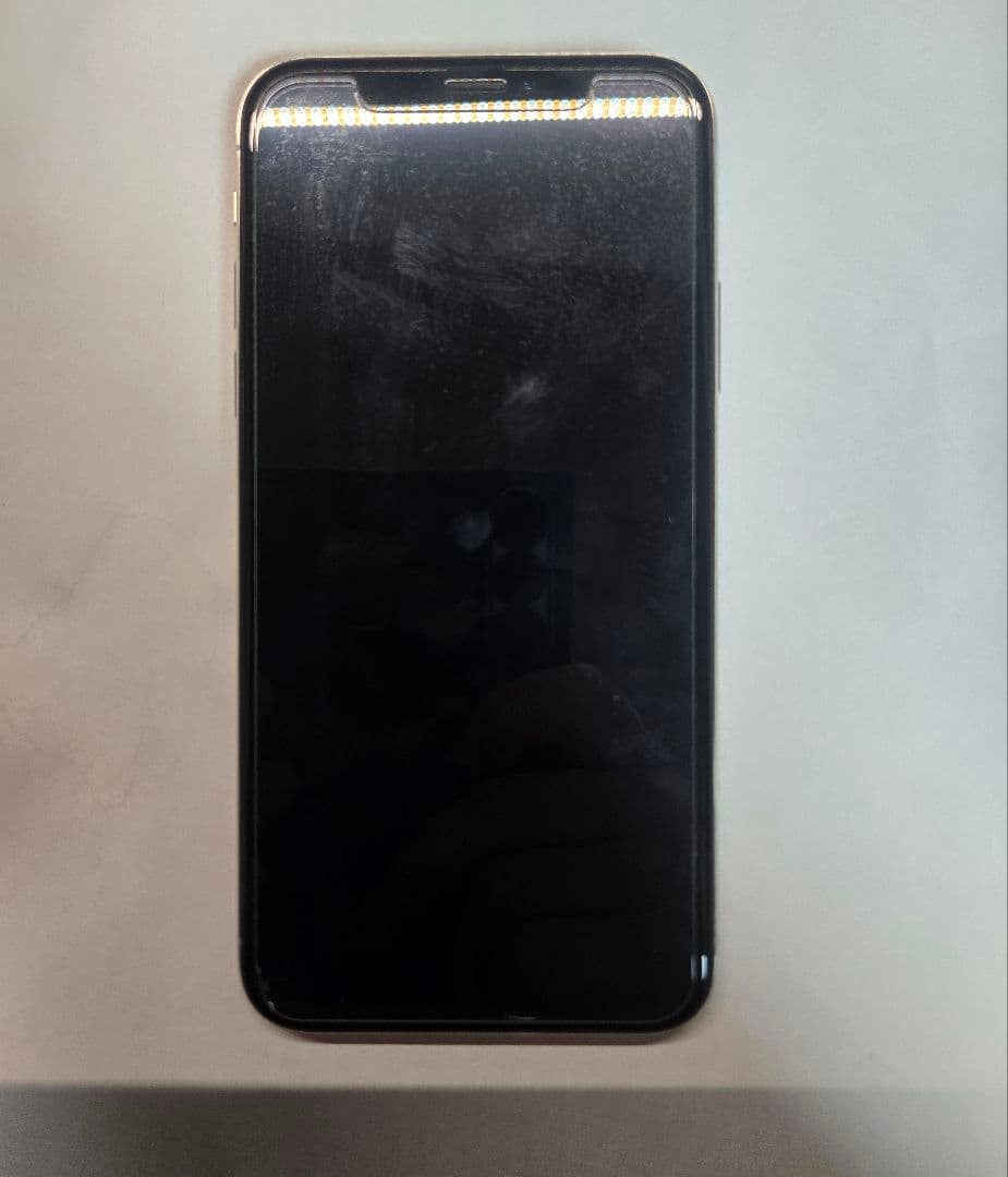 N*！様 【au】Apple iPhone X シルバー 256GB 電池容量9