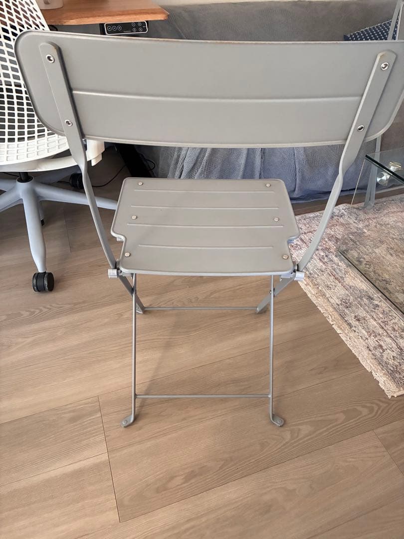 IKEA ガーデンテーブルセット 円形テーブル1台x椅子2脚