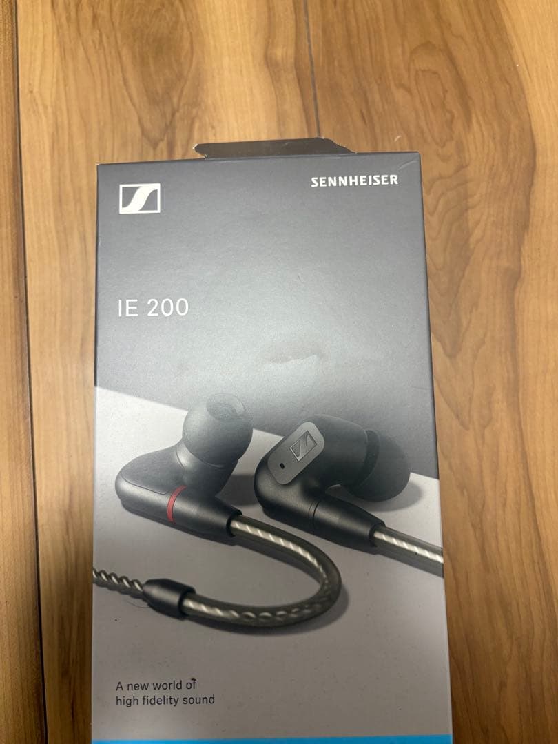 イヤホン sennheiser Ie200