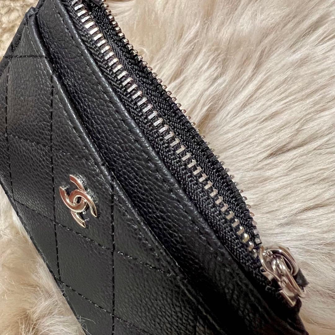 新品♡ ノベルティ ブラック ケース フラグメントケース