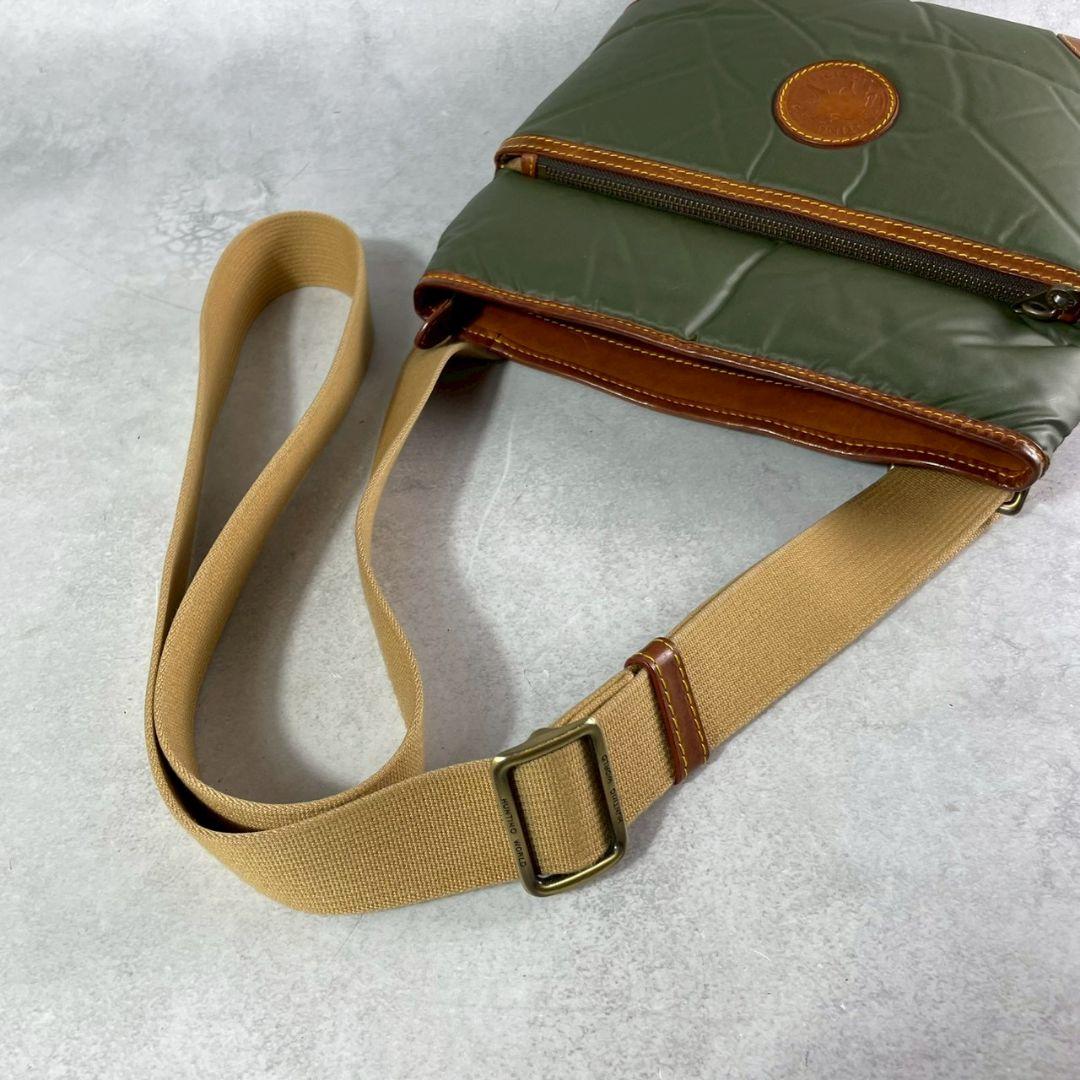 HUNTING WORLD バチューサー ショルダーバッグ 長さ調整 緑