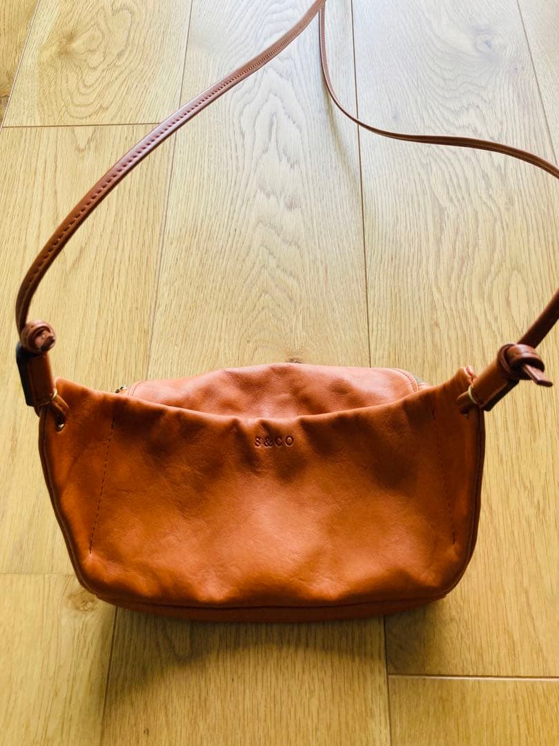 SLOW（スロウ）ボディバッグ