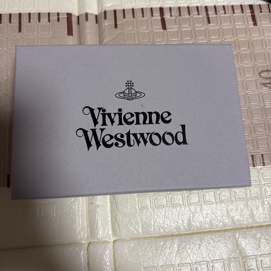 新品ヴィヴィアンウエストウッド 長財布 オレンジ 箱付き