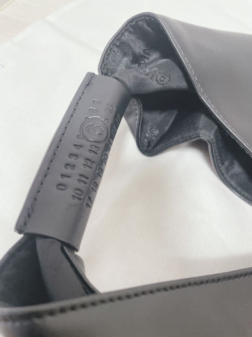 MM6 MAISON MARGIELA ハンドバッグ　ブラック