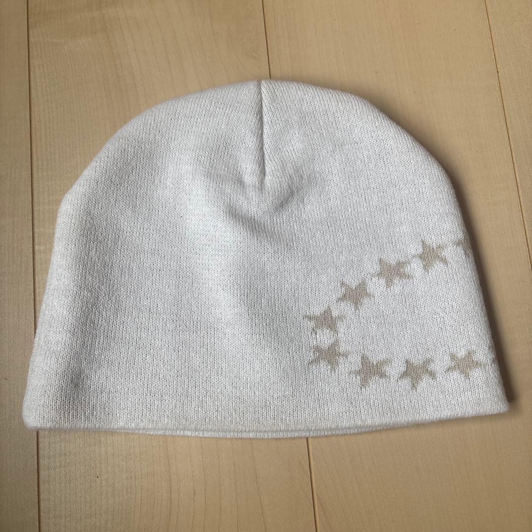 ホワイト ニット帽 星柄　AFB ビーニー