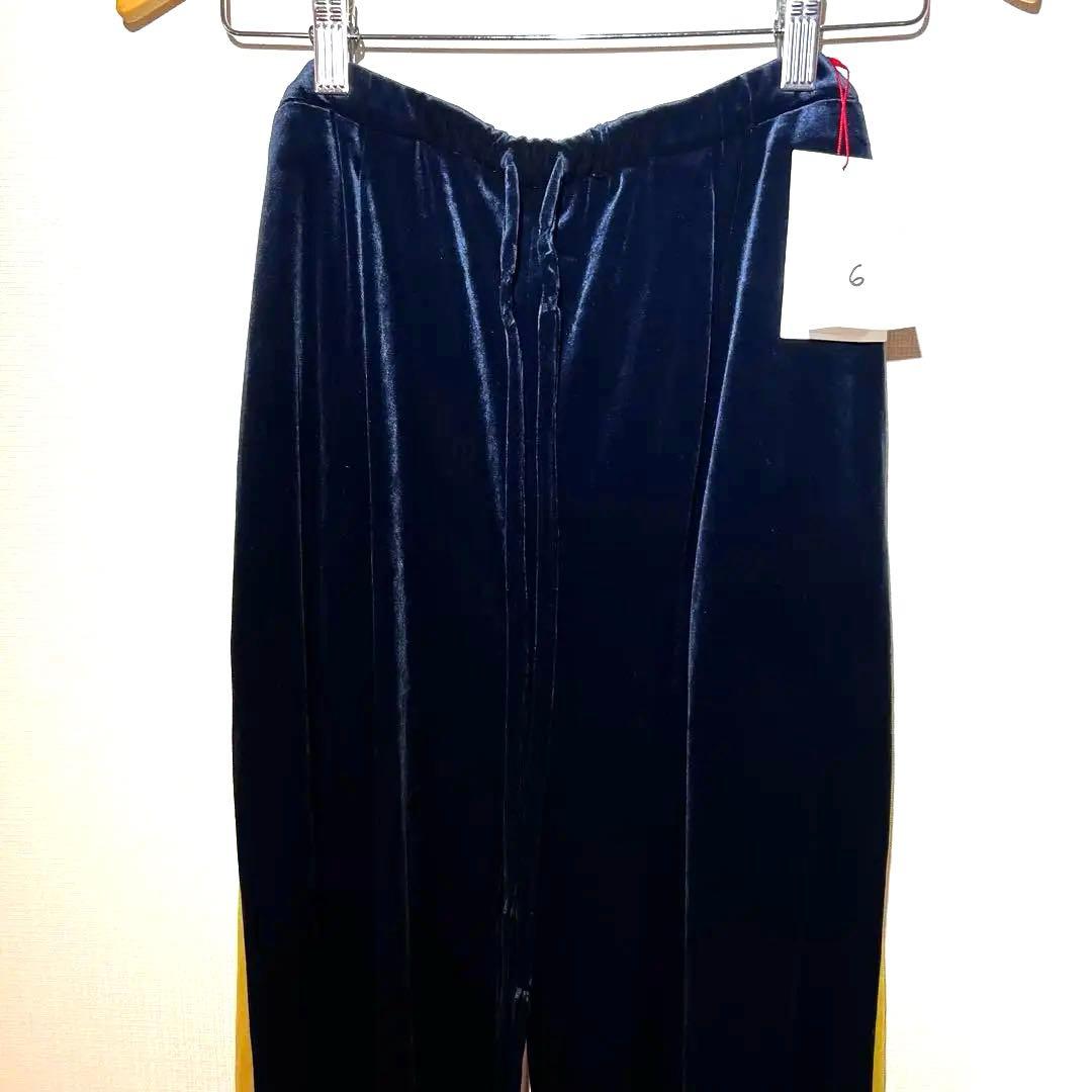 新品タグ付きベロアパンツ　ネイビー 36 BEAUTY&YOUTH
