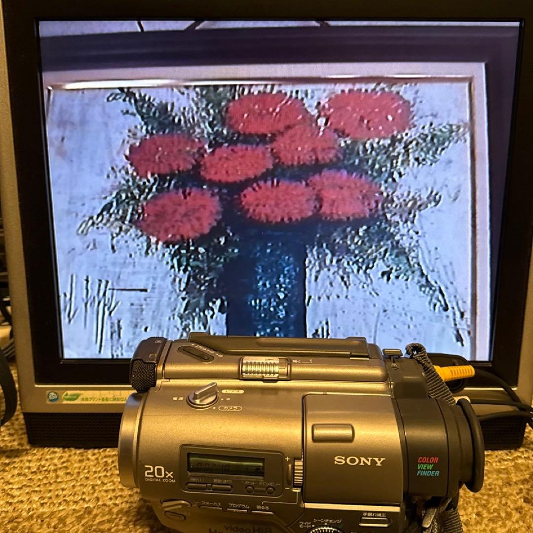美品・動作良好 VideoHi8ソニーCCD-TR2 高画質8ミリビデオカメラ